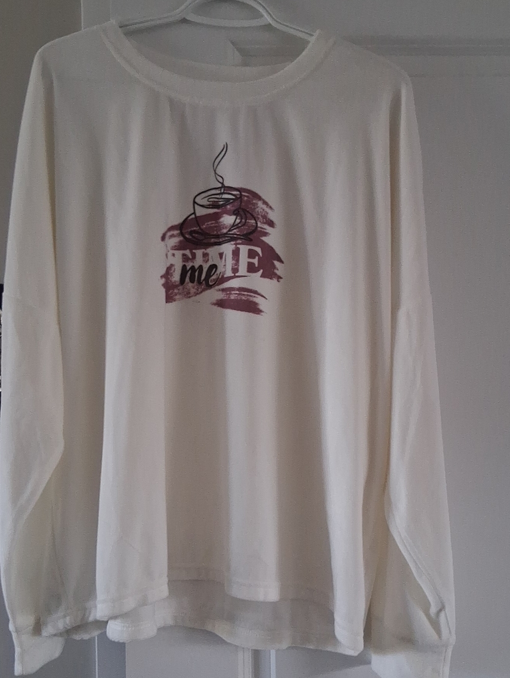 La Vie En Rose Cream Long-Sleeve Tee with Berry Graphic